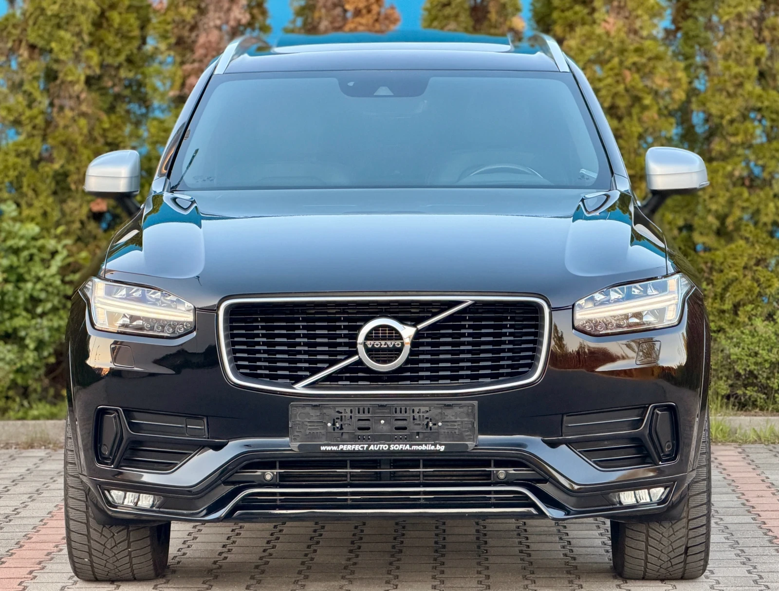 Volvo Xc90 R-DESIGN-ПАНОРАМА-КОЖА-ПОДГРЕВ-KEYLESS GO-7 МЕСТЕН, снимка 6 - Автомобили и джипове - 54570921