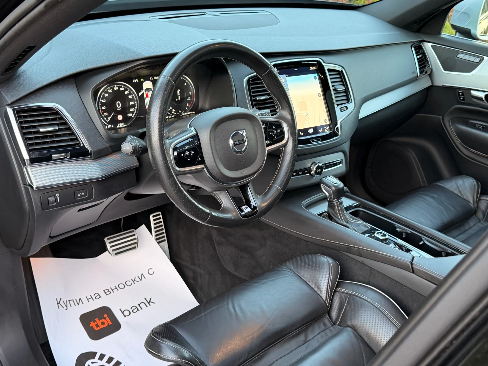 Volvo Xc90 R-DESIGN-ПАНОРАМА-КОЖА-ПОДГРЕВ-KEYLESS GO-7 МЕСТЕН, снимка 9 - Автомобили и джипове - 54570921
