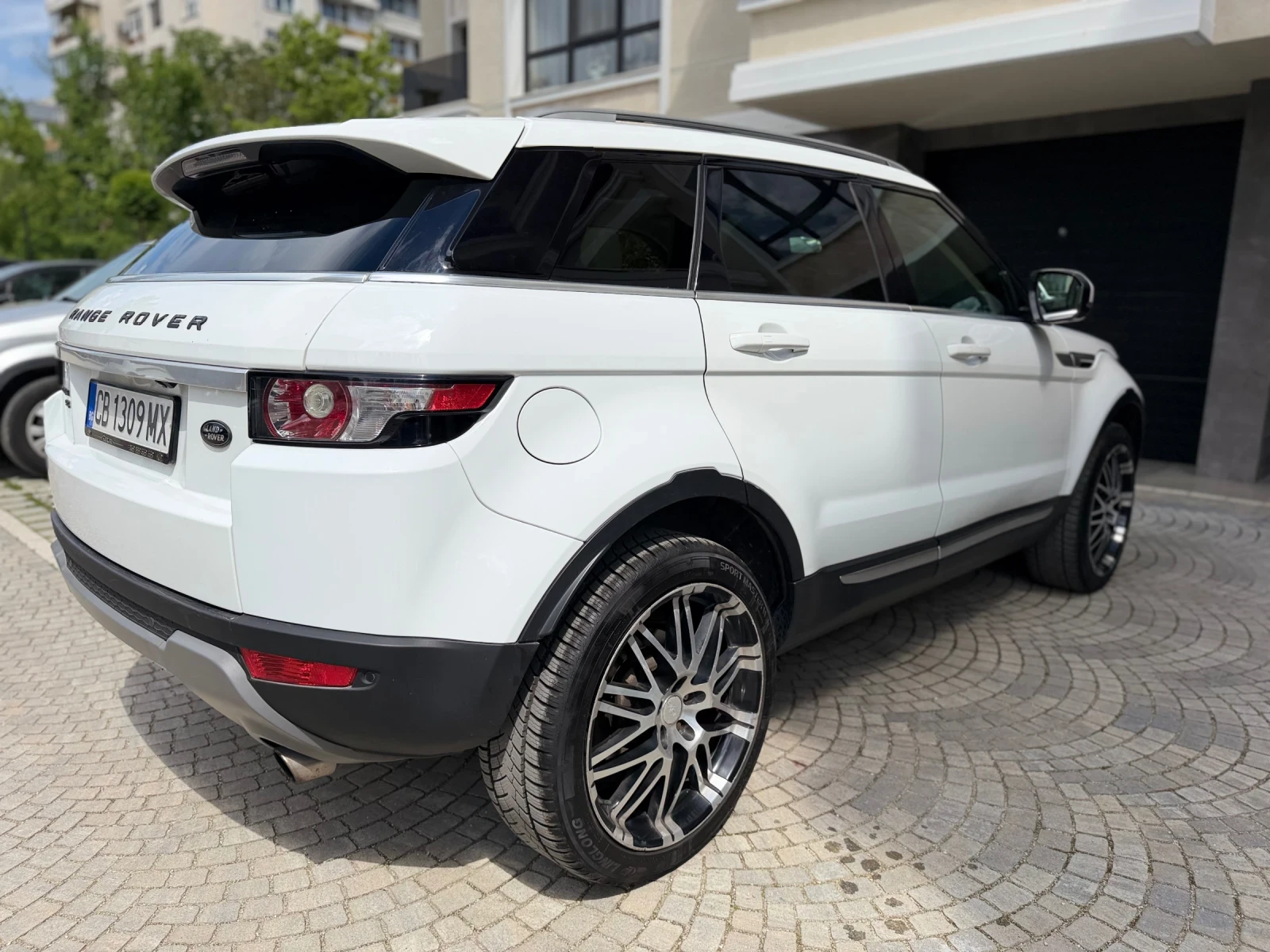 Land Rover Range Rover Evoque 2.0 Si4 Turbo autogeorge.com, снимка 7 - Автомобили и джипове - 54596199