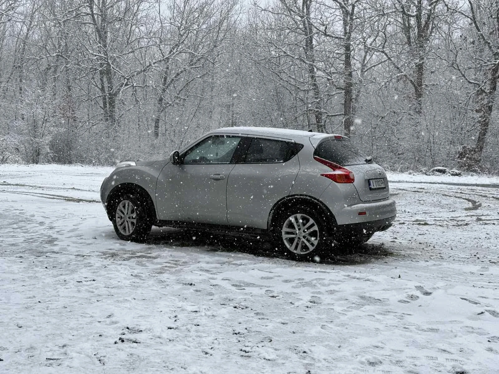Nissan Juke, снимка 2 - Автомобили и джипове - 54836123
