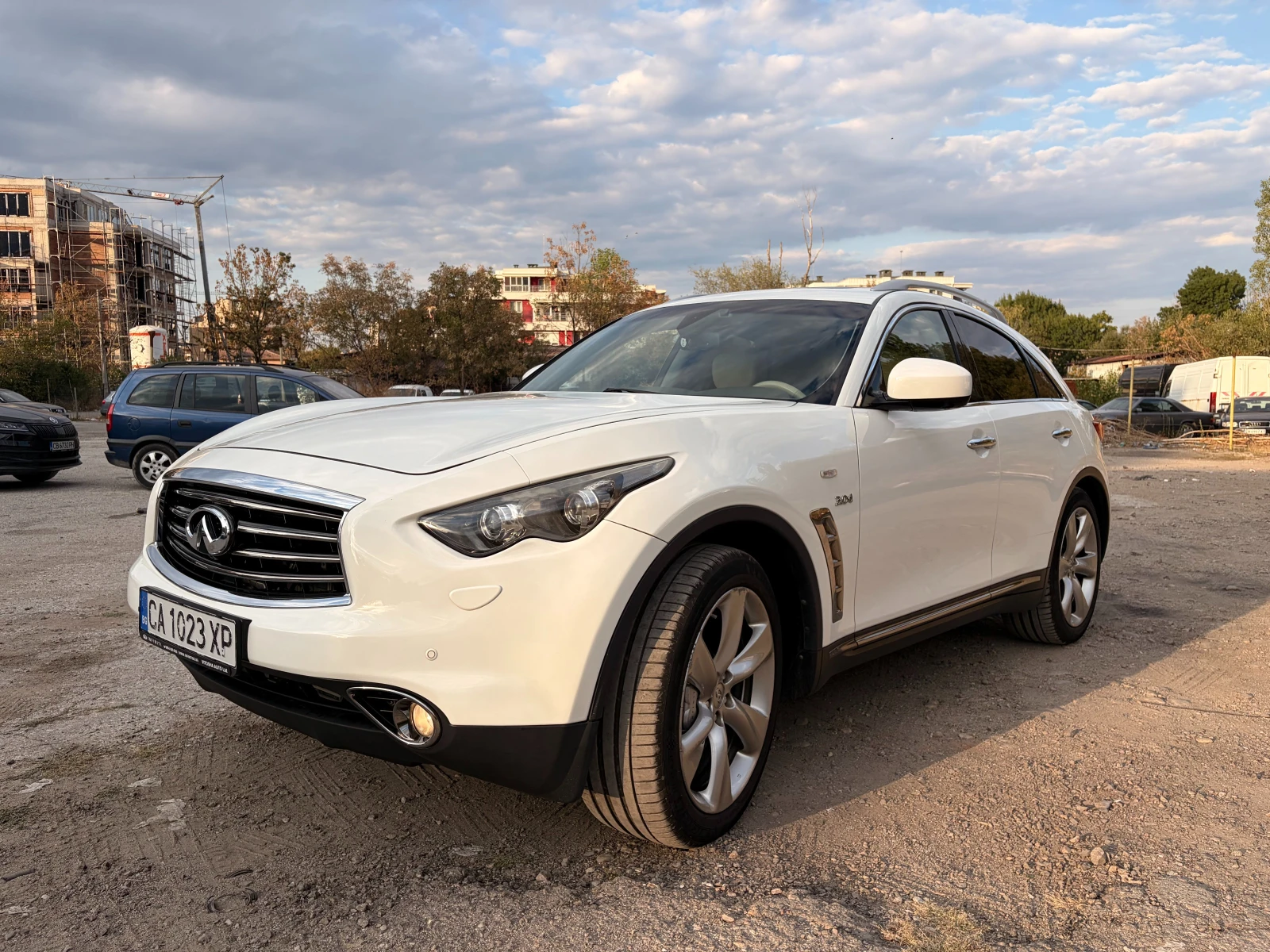 Infiniti QX70 3.0D