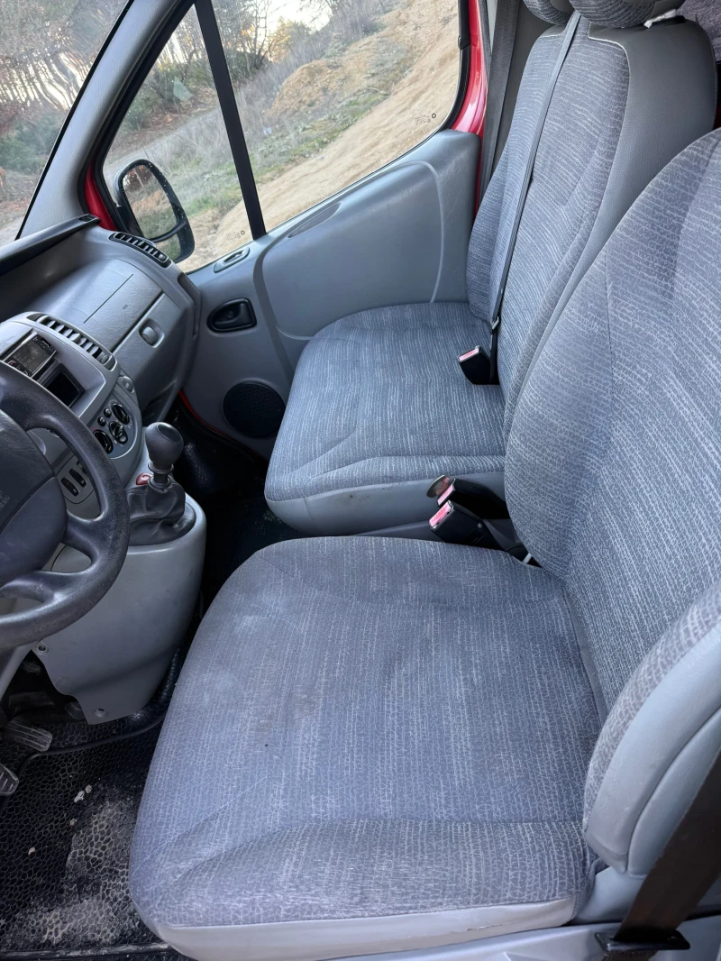 Renault Trafic 2.5TDI KLIMA MAXI 8+ 1, снимка 12 - Бусове и автобуси - 52791211