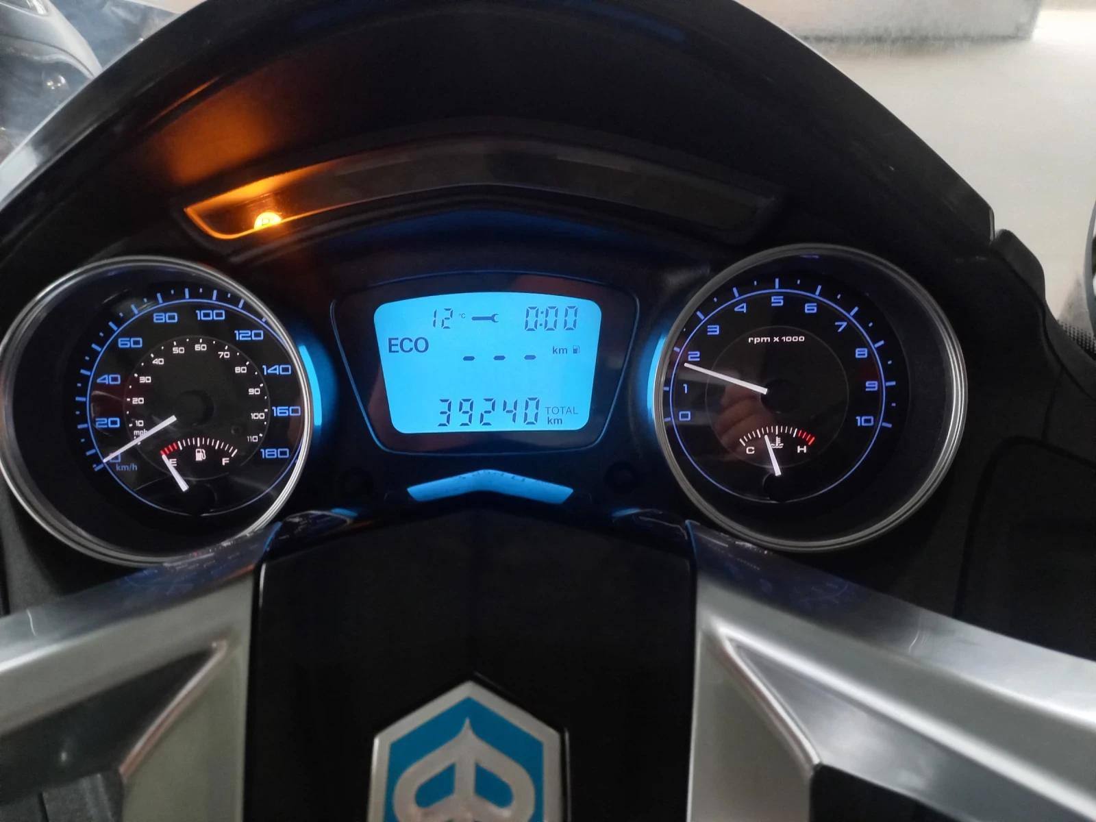 Piaggio X10 330 | Mobile.bg   11