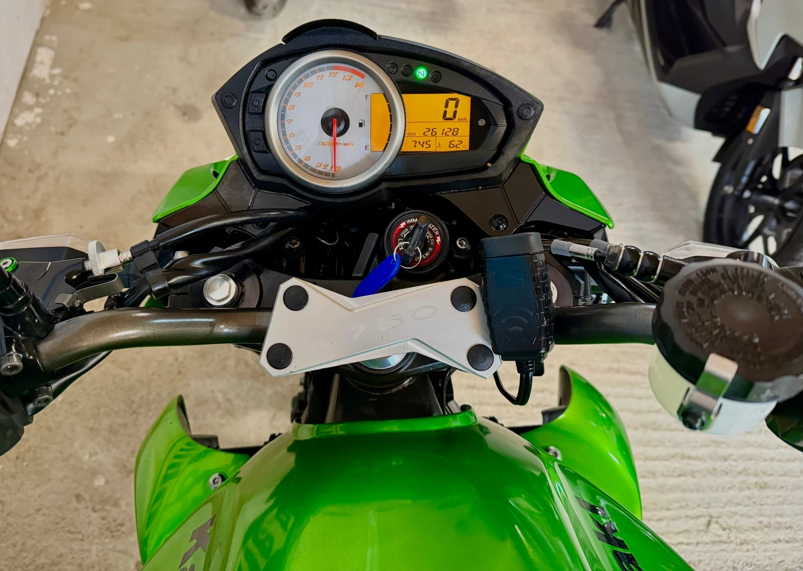 Kawasaki Z 750i , снимка 7 - Мотоциклети и мототехника - 55124068
