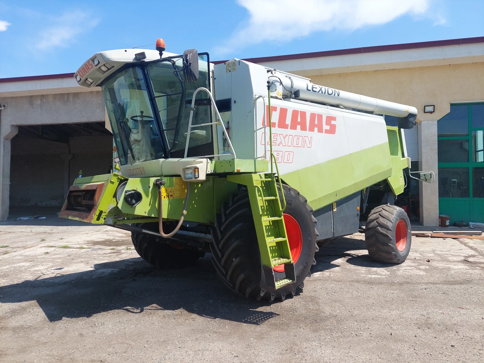 Комбайн Claas lexion 480 - изображение 2
