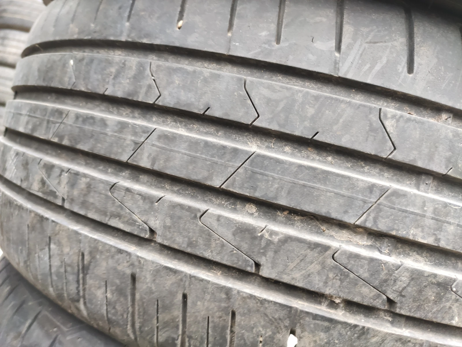  235/50R17 | Mobile.bg   3