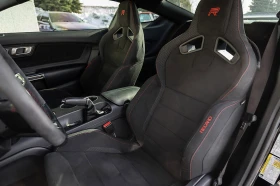 Ford Mustang 2017 Ford Mustang Shelby GT350 Fastback RWD, снимка 9