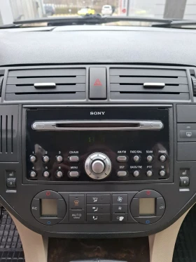 Ford C-max 1.6 TDCI GHIA, снимка 8