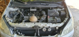 Toyota Avensis verso, снимка 10