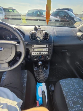 Ford Fiesta VI (Mk6) 5 door 1.4 TDCi (68 Hp) 2004, снимка 13