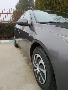 Chevrolet Cruze 1.6 LS - 4150 € / 8116.69 лв. - 90419420 4
