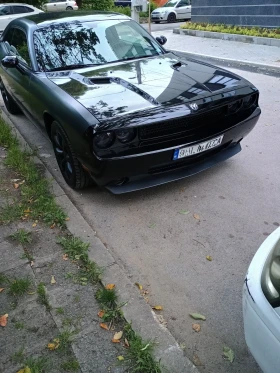 ����� �� �������� �� Dodge Challenger V6