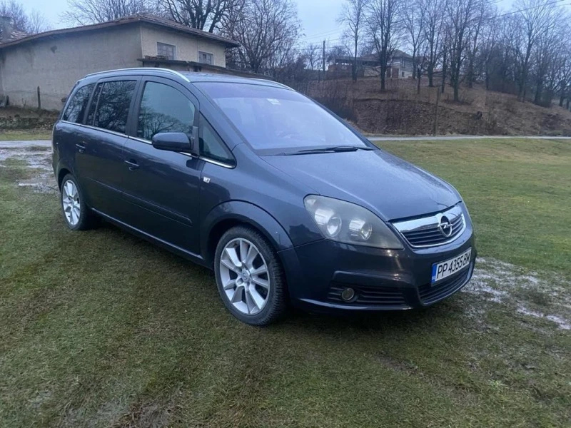 Opel Zafira 1.9 cdti, снимка 7 - Автомобили и джипове - 46224806