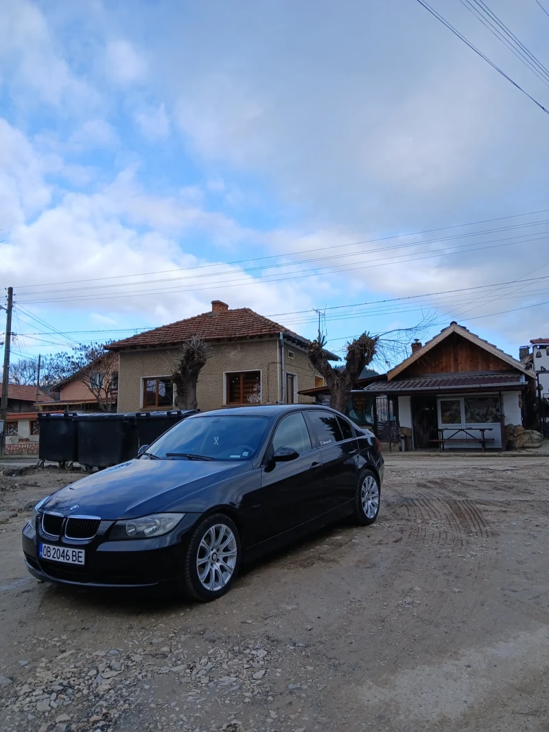 BMW 320, снимка 7 - Автомобили и джипове - 48321444