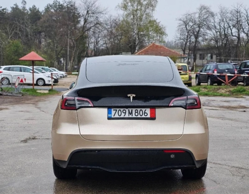 Tesla Model Y Long Range 4x4 Full Warranty, снимка 8 - Автомобили и джипове - 49732979