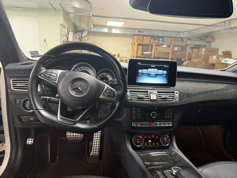Mercedes-Benz CLS 500 AMG, снимка 4 - Автомобили и джипове - 52588527