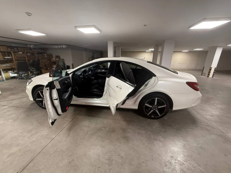 Mercedes-Benz CLS 500 AMG, снимка 8 - Автомобили и джипове - 52588527