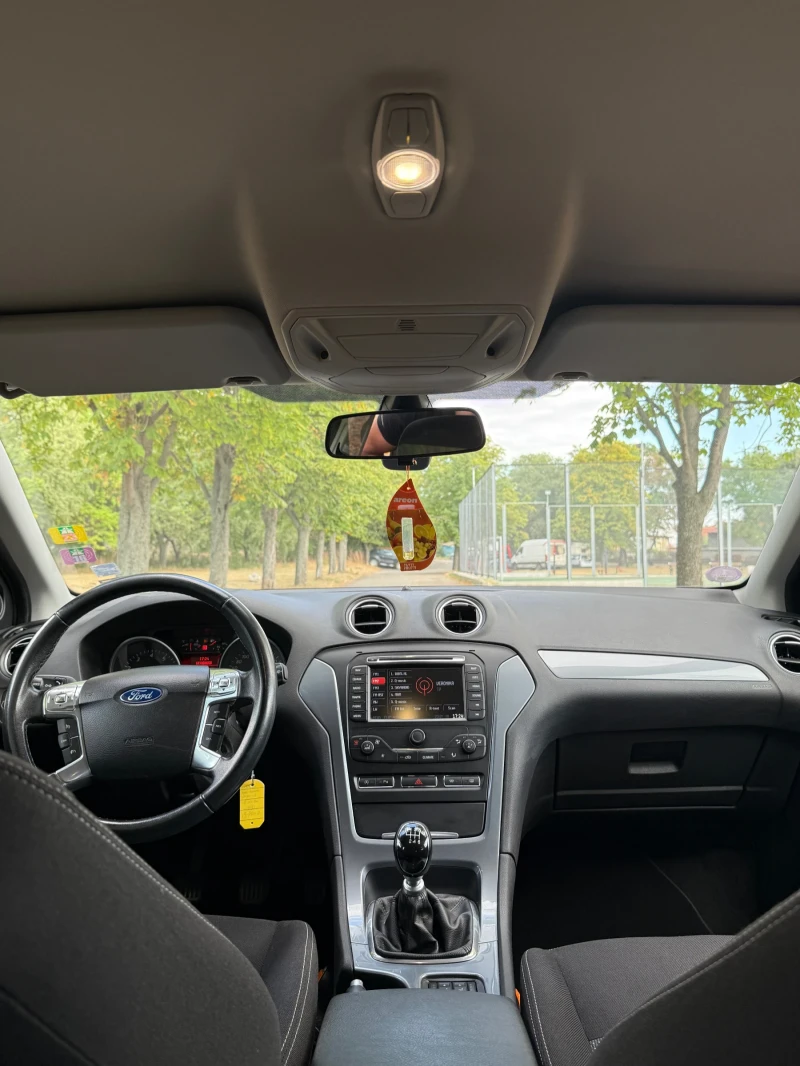 Ford Mondeo 1.6 EcoBoost , снимка 9 - Автомобили и джипове - 51083054