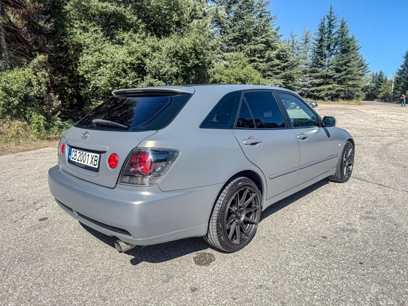 Lexus IS 200 Sportcross, снимка 5 - Автомобили и джипове - 52430694
