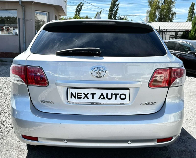 Toyota Avensis 2.2D-CAT 150HP PANO CAM ANDROID, снимка 6 - Автомобили и джипове - 51615420