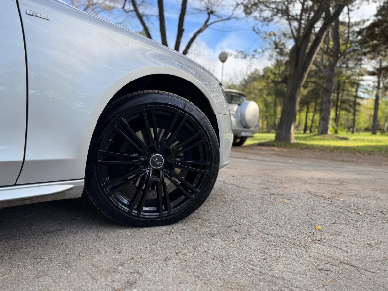 Audi A4 2.0TDI, снимка 9 - Автомобили и джипове - 52191964