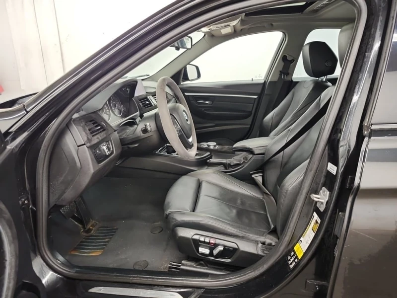 BMW 320 * 320I XDRIVE * CARFAX * ЦЕНА ДО БГ, снимка 9 - Автомобили и джипове - 53018730