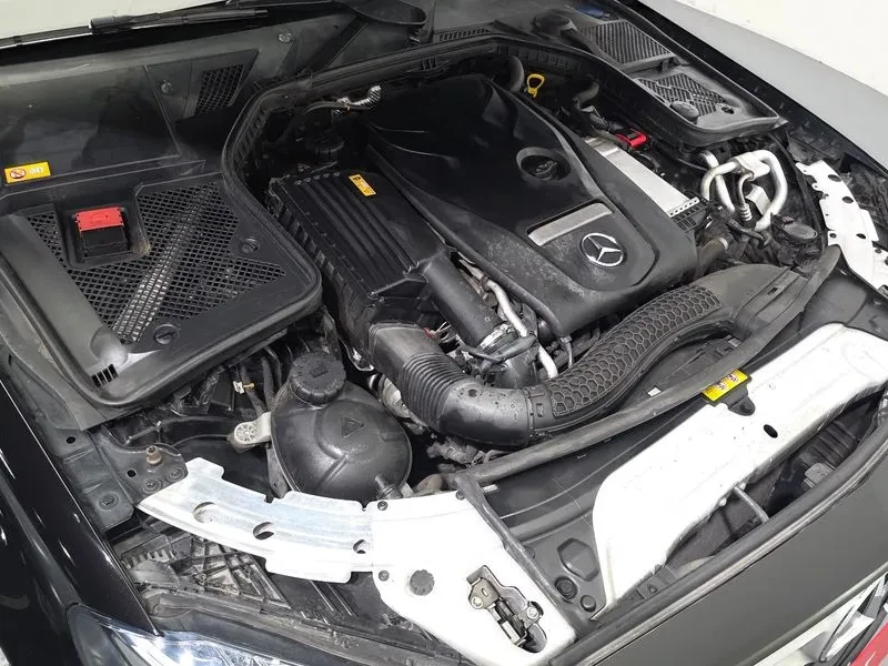 Mercedes-Benz C 200, снимка 6 - Автомобили и джипове - 55884005