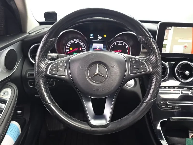 Mercedes-Benz C 200, снимка 13 - Автомобили и джипове - 55884005