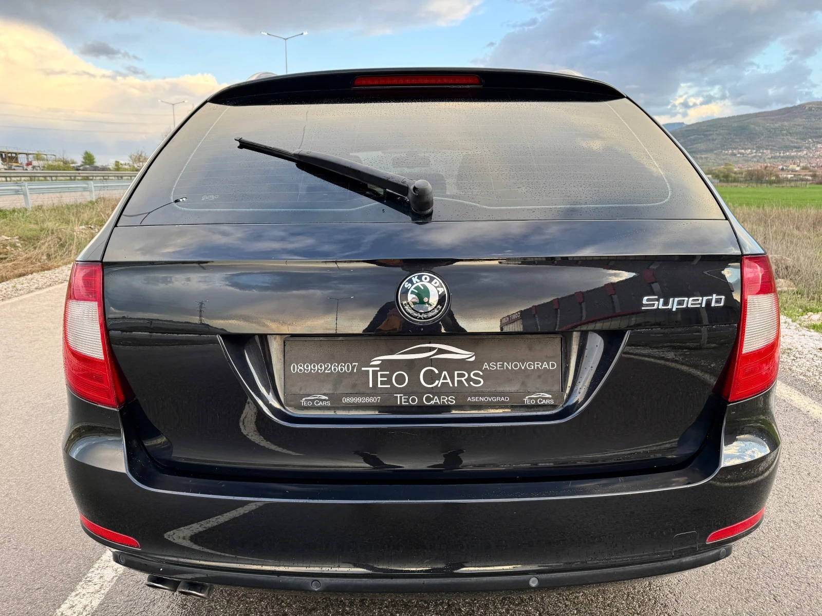 Skoda Superb 2.0 TDI 140к.с / PARKTRONIC / TEMPOMAT  - изображение 7