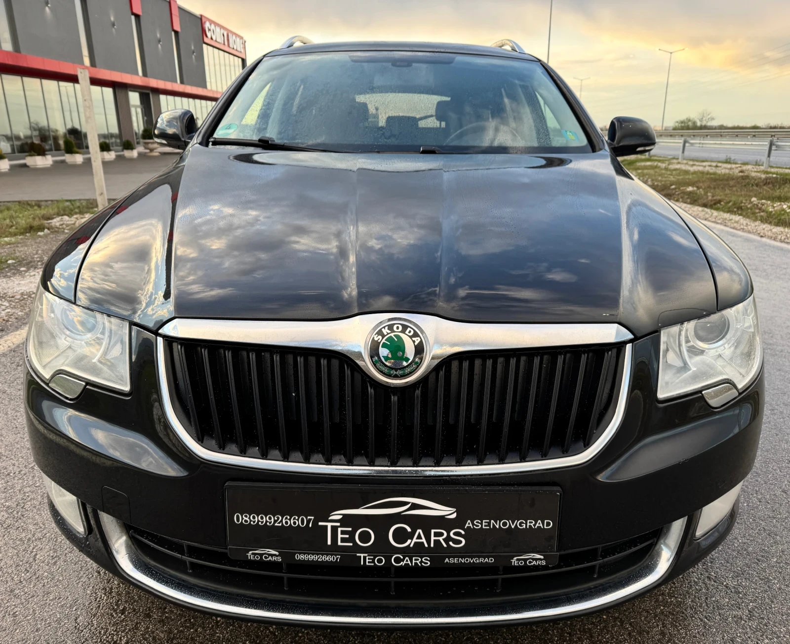Skoda Superb 2.0 TDI 140к.с / PARKTRONIC / TEMPOMAT  - изображение 2