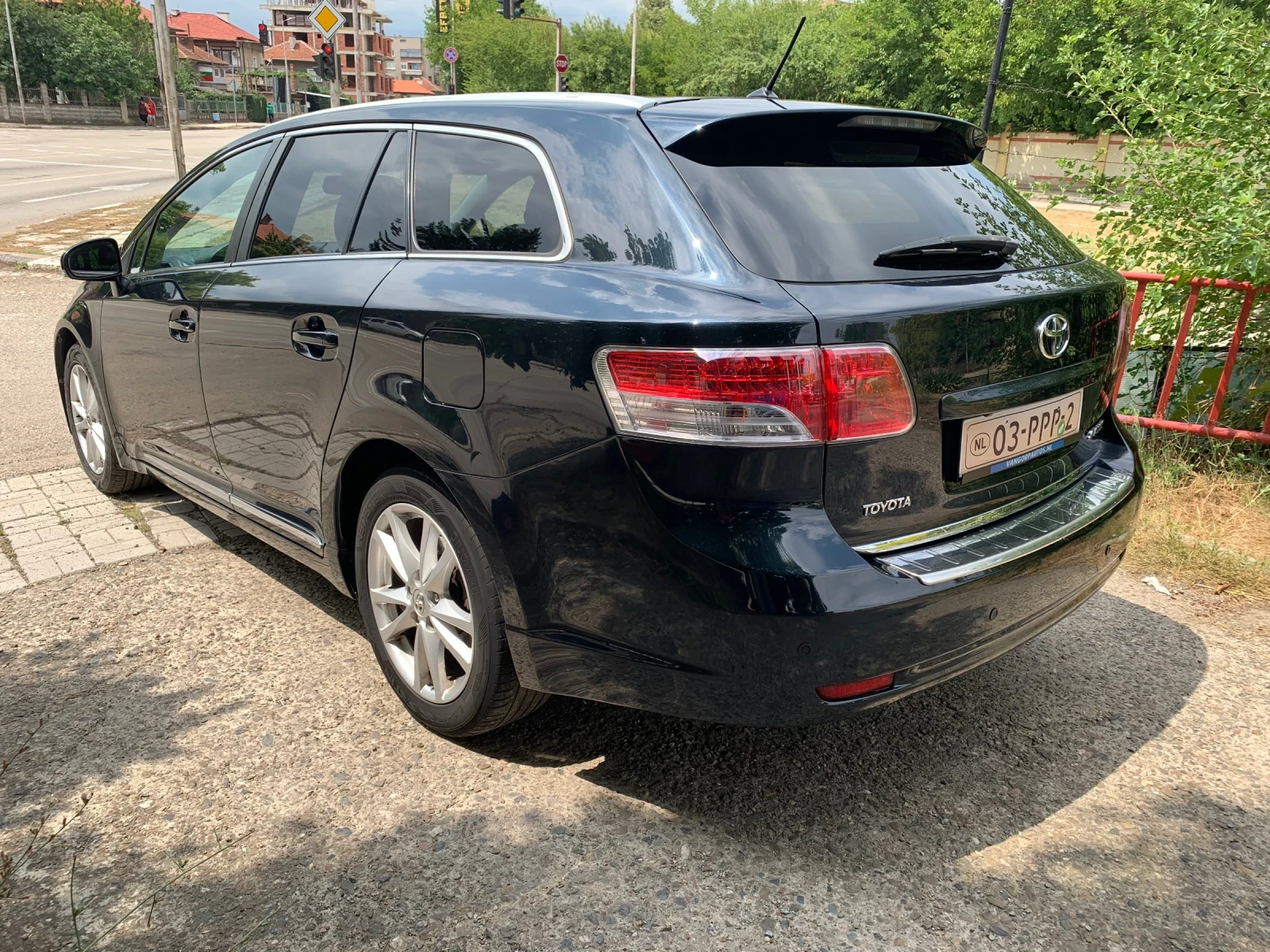 Toyota Avensis 1.8-Buisness-LUX-NetherLands- - изображение 3