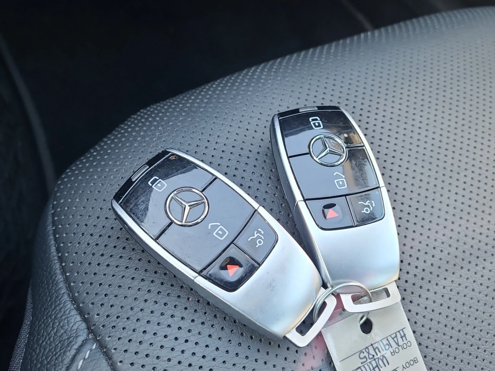 Mercedes-Benz E 400 * * 4MATIC * * CARFAX * * АВТО КРЕДИТ * *  - изображение 8