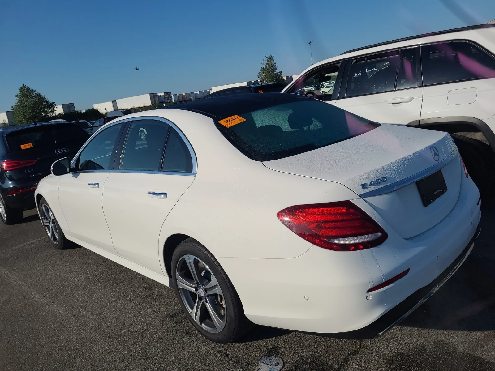 Mercedes-Benz E 400 * * 4MATIC * * CARFAX * * АВТО КРЕДИТ * *  - изображение 3