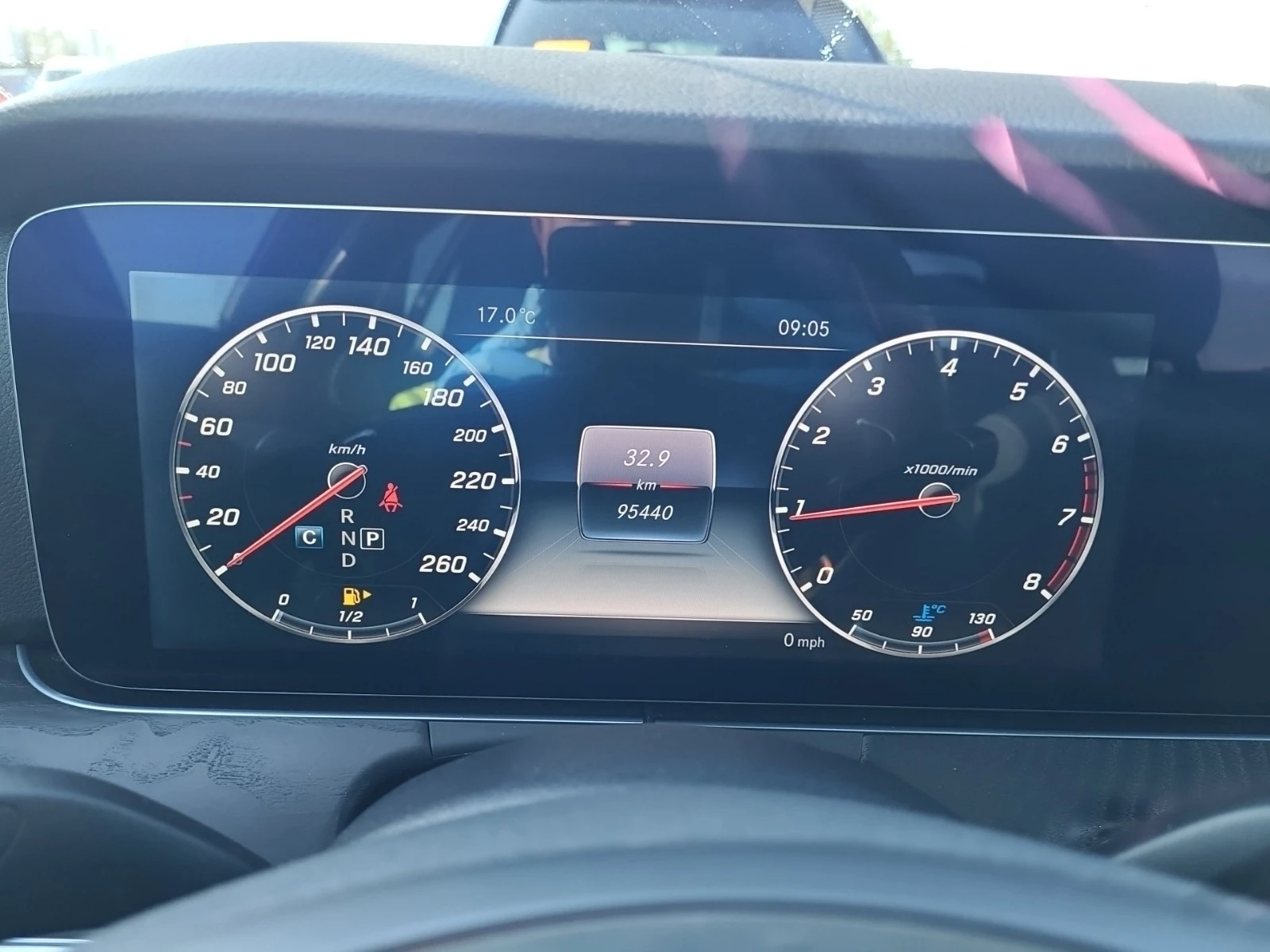 Mercedes-Benz E 400 * * 4MATIC * * CARFAX * * АВТО КРЕДИТ * *  - изображение 7