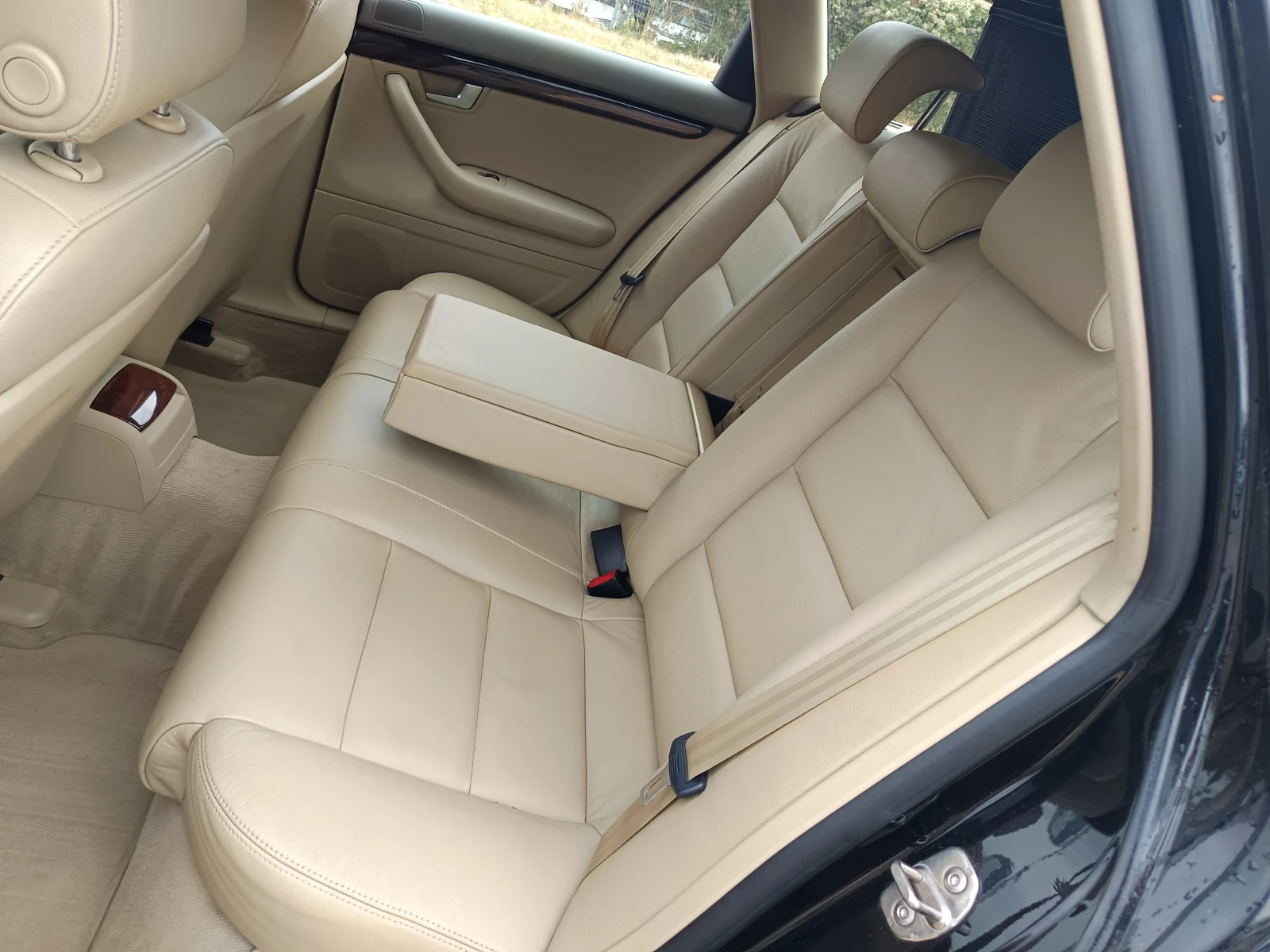 Audi A4 2.0TDi quattro | Mobile.bg   13