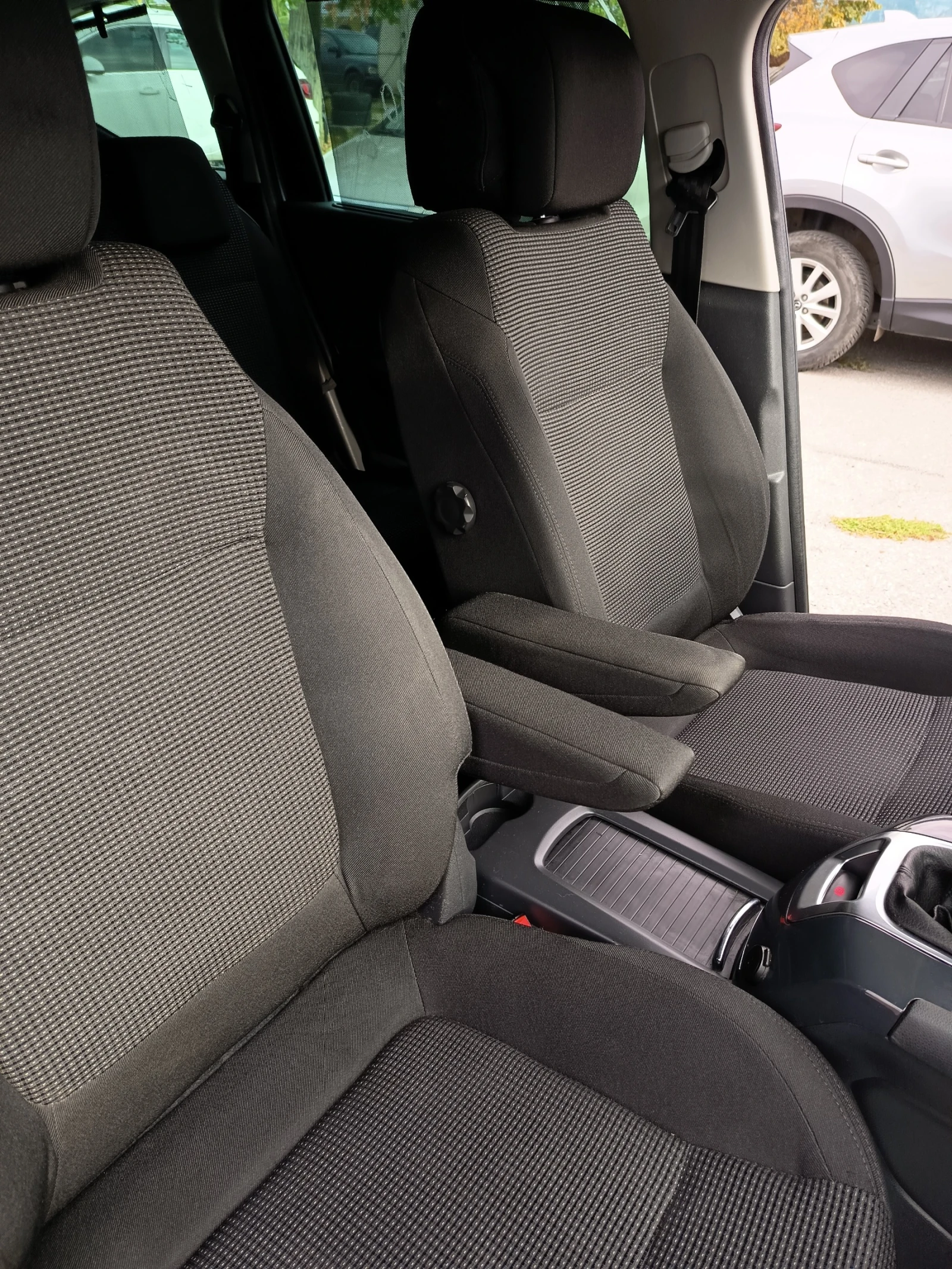 Peugeot 5008 1.6/156765 | Mobile.bg   9