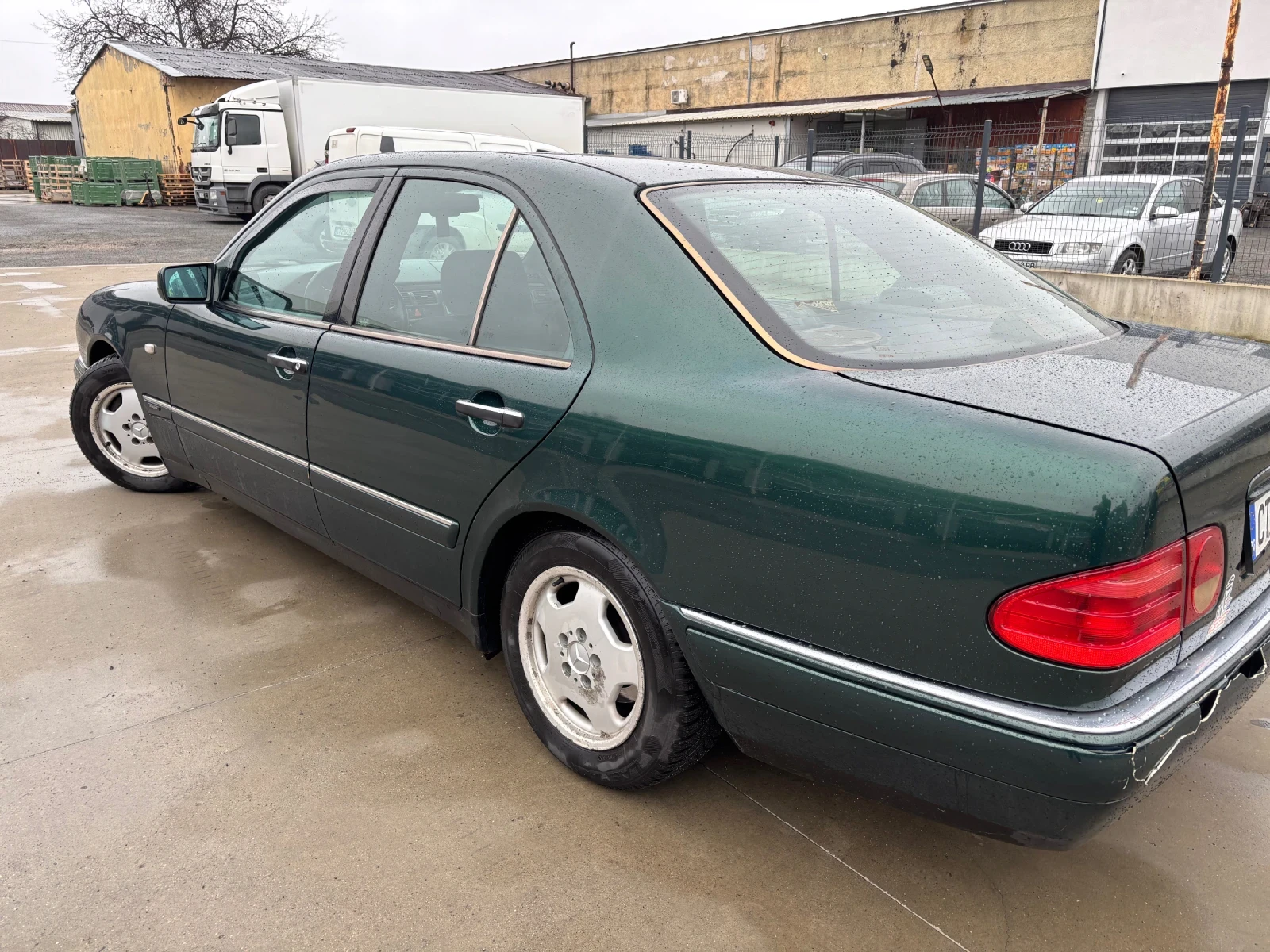 Mercedes-Benz E 220 D-95hp | Mobile.bg � ����������� 8