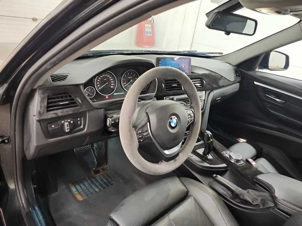 BMW 320 * 320I XDRIVE * CARFAX * ЦЕНА ДО БГ - изображение 10