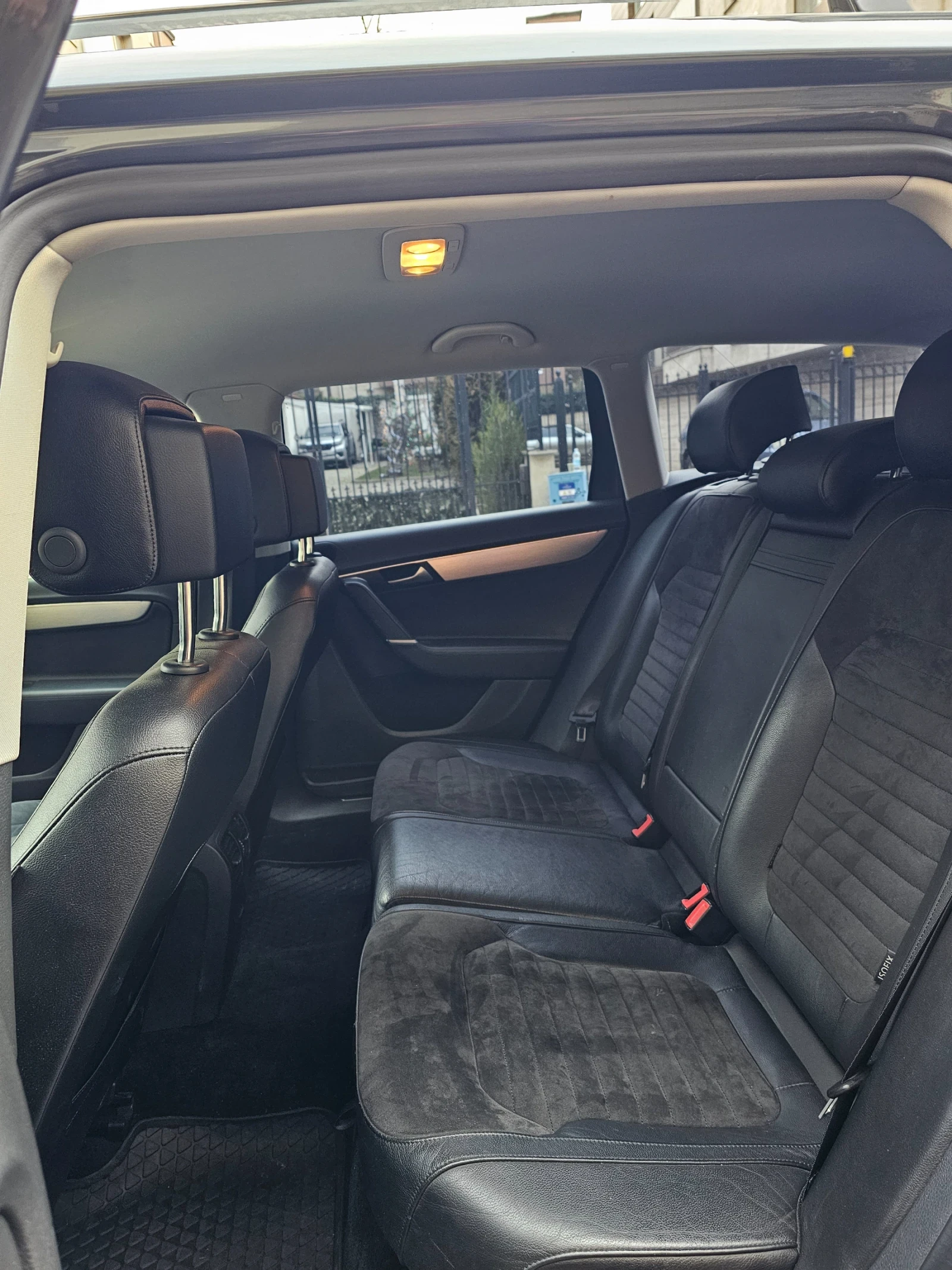 VW Passat 2.0 TDI | Mobile.bg � ����������� 10