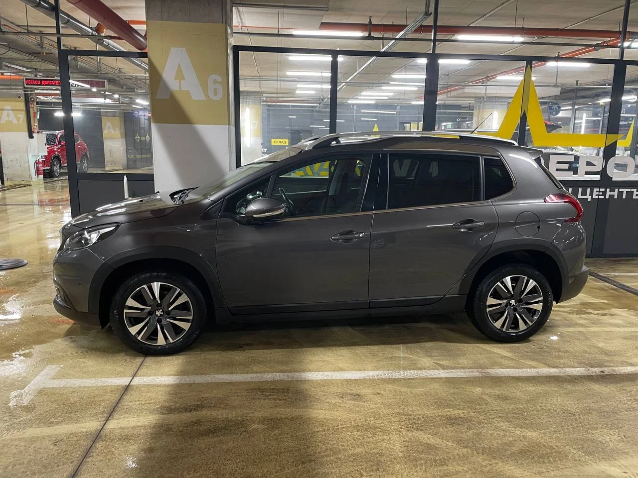 Peugeot 2008 Allure   1.2 e-THP 130, EAT6, Start-Stop, Euro 6.3 - изображение 2