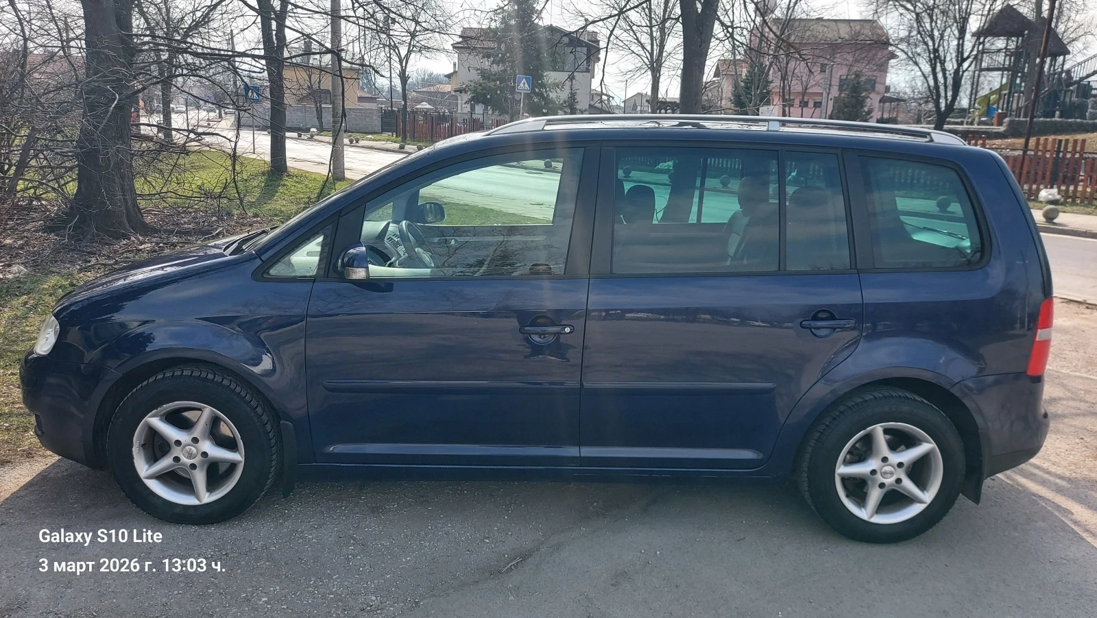 VW Touran 16.Бенэин 105кс 6 скорости.0877250807, снимка 9 - Автомобили и джипове - 53694768