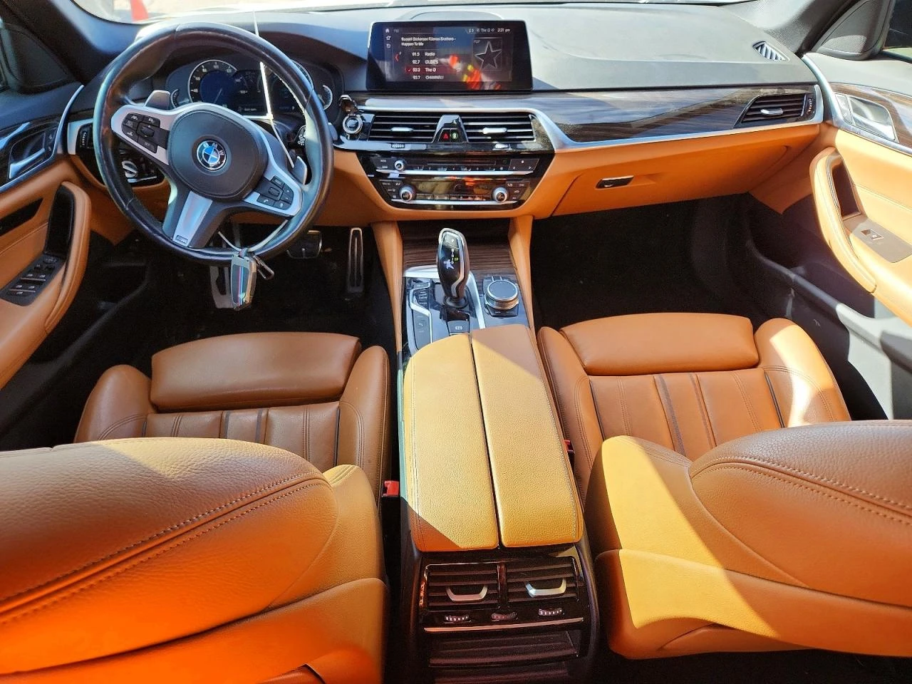 BMW 530 360 Камери* Подгреви* Хибрид* Дистроник*  - изображение 8