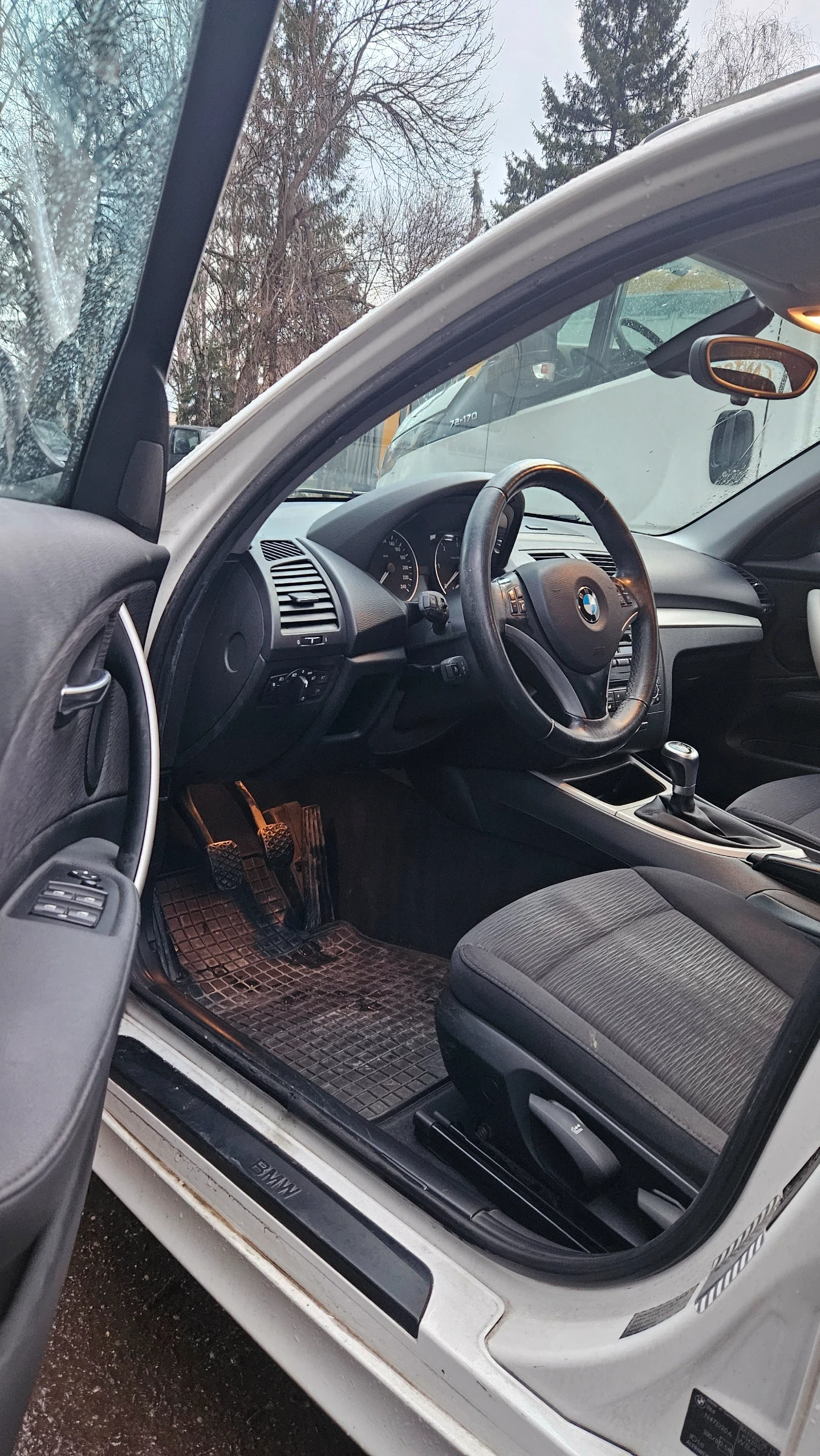 BMW 116 116d, снимка 11 - Автомобили и джипове - 53742266