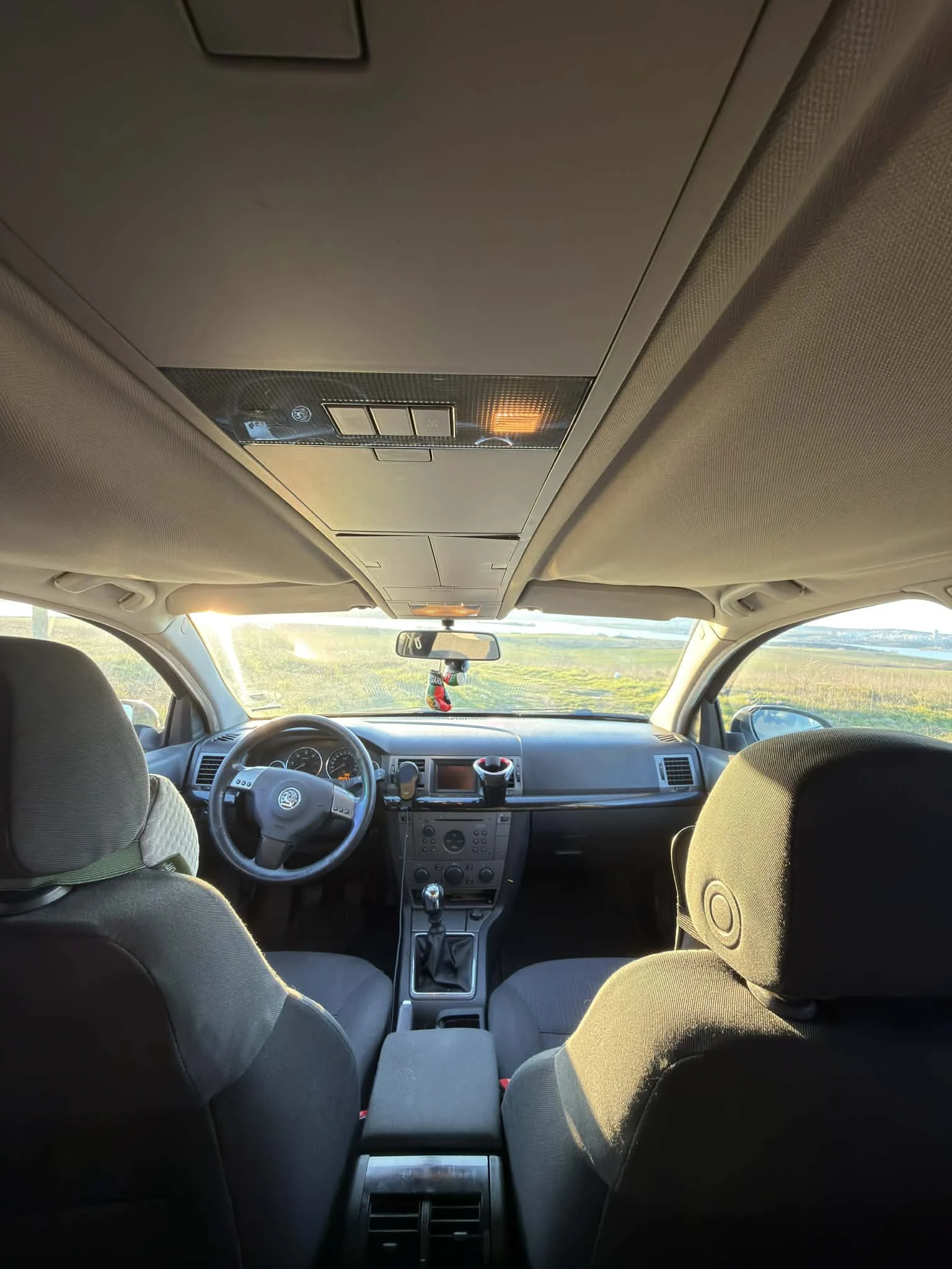 Opel Signum 1.9 CDTI, снимка 9 - Автомобили и джипове - 53803544