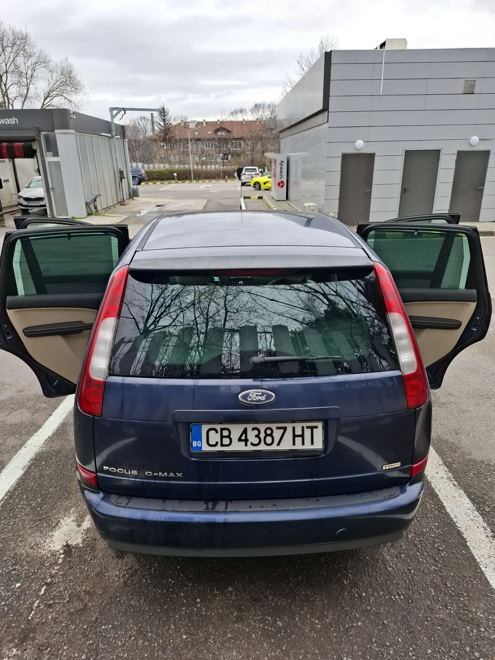 Ford C-max 1.6 TDCI GHIA, снимка 6 - Автомобили и джипове - 54031129