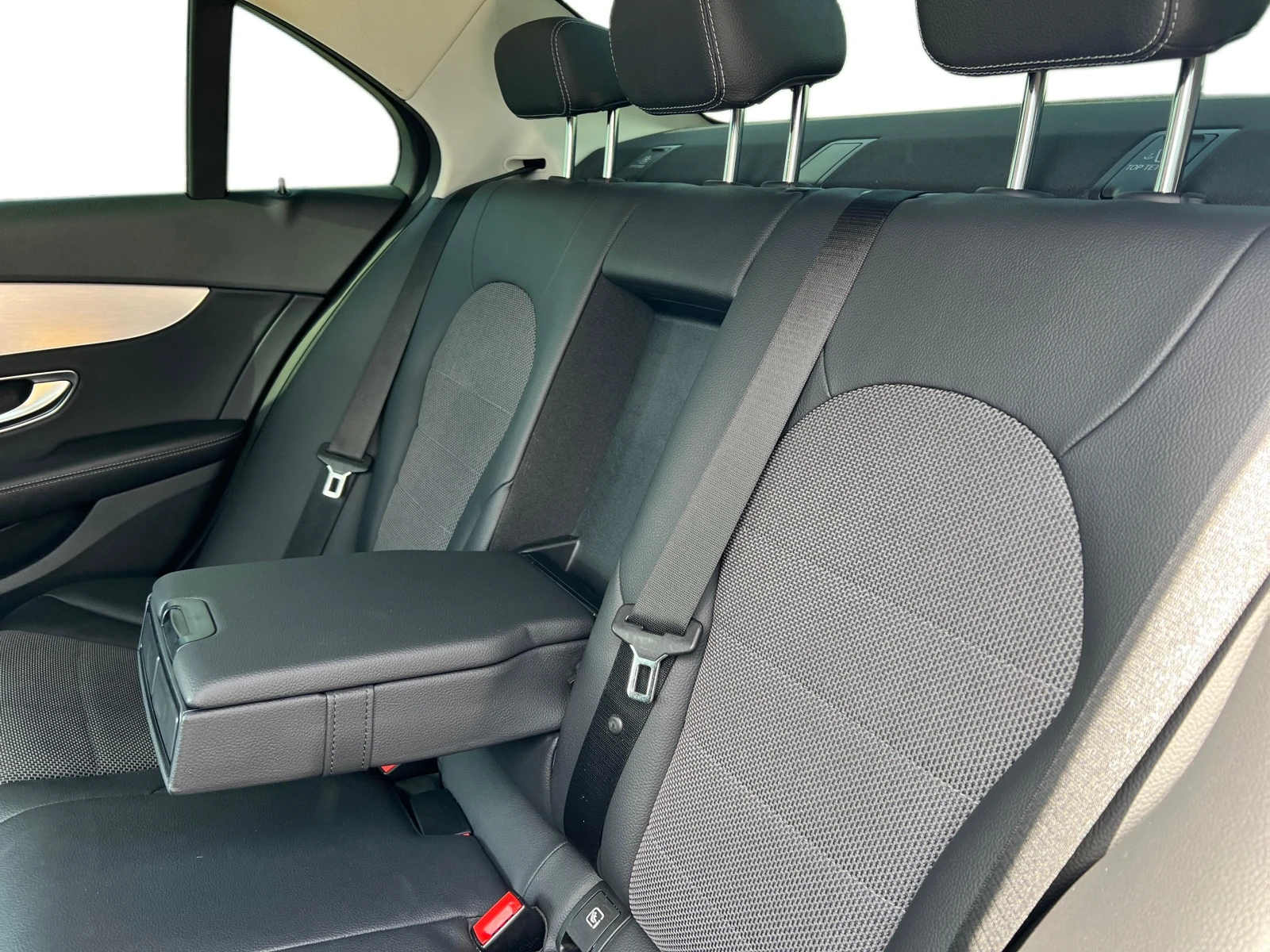 Mercedes-Benz C 220 d 4MATIC | Mobile.bg � ����������� 12