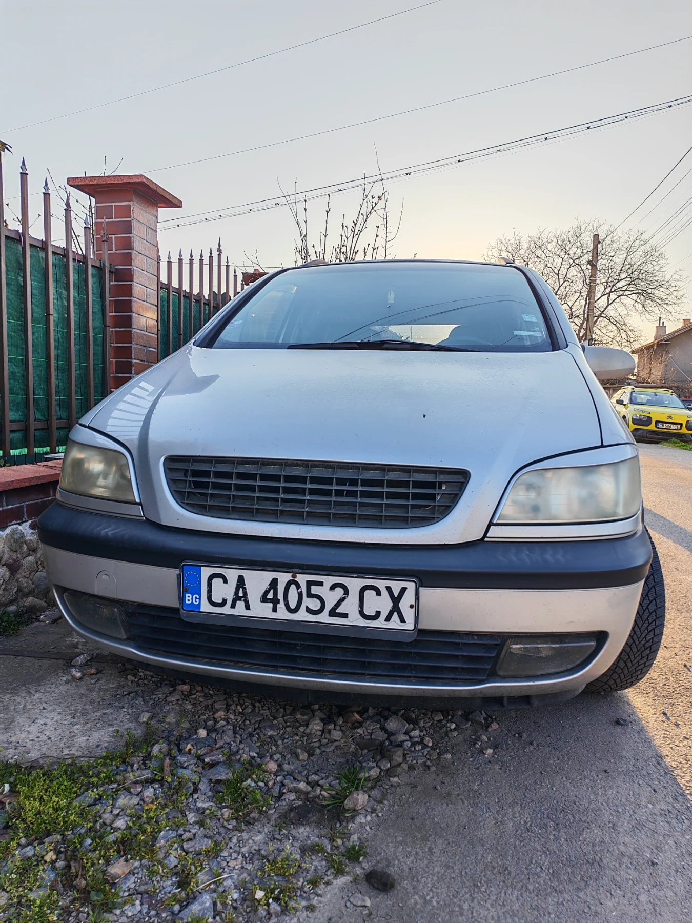 Opel Zafira, снимка 4 - Автомобили и джипове - 54143055