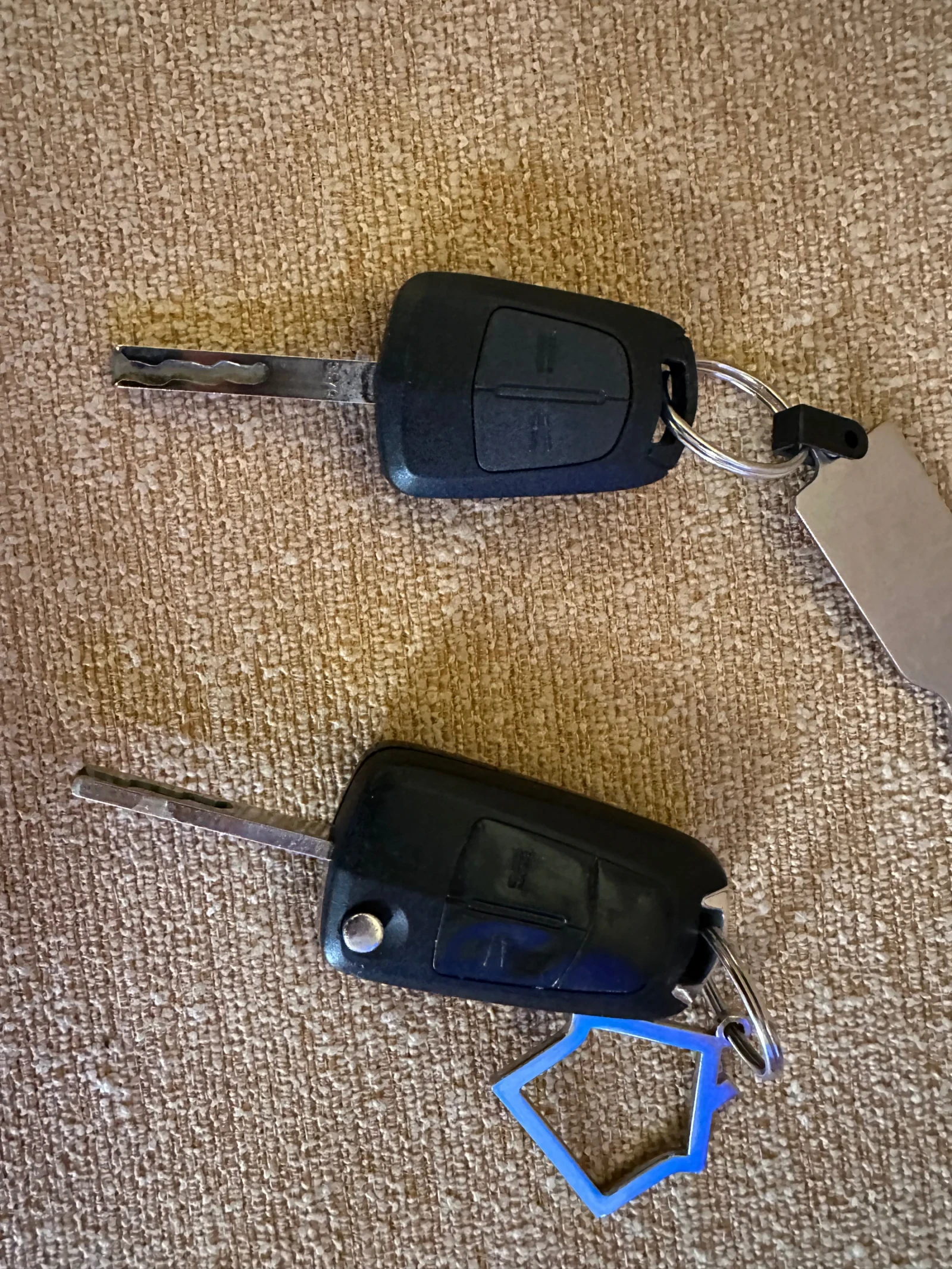 Opel Astra 1.6 Twinport Auto LPG, снимка 17 - Автомобили и джипове - 54158112