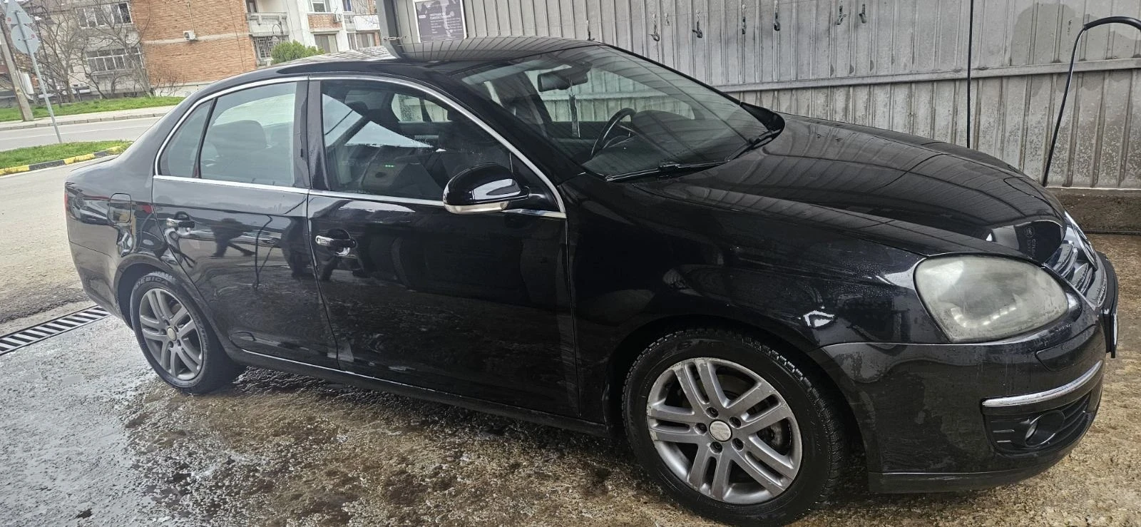 VW Jetta 1.9 TDI, снимка 2 - Автомобили и джипове - 54214429