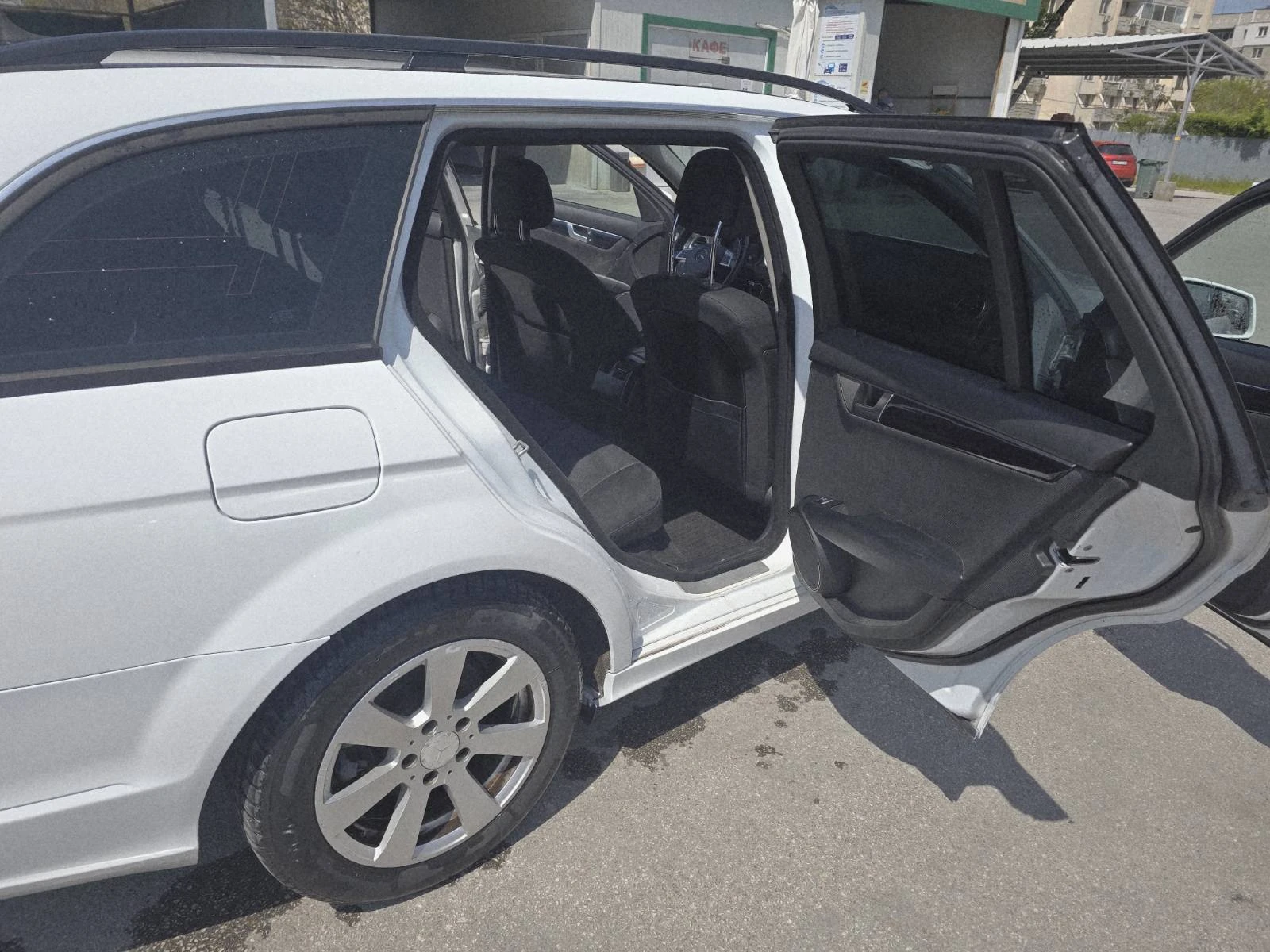 Mercedes-Benz C 200  avantgarde, снимка 8 - Автомобили и джипове - 54388214